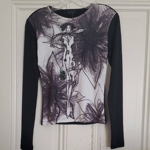 Black and White Graphic Long Sleeve Top with Beads